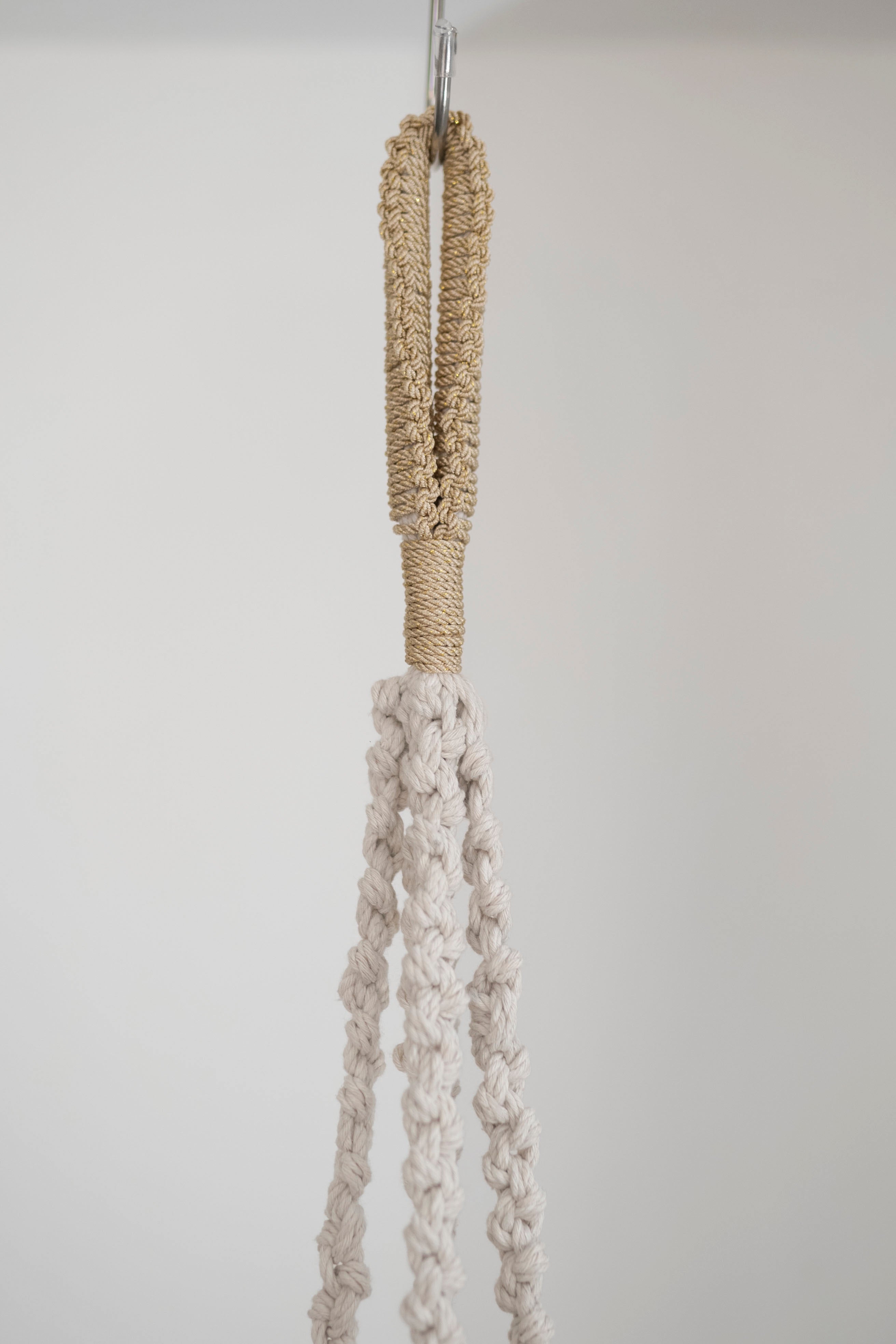 Leaves Plant Hanger