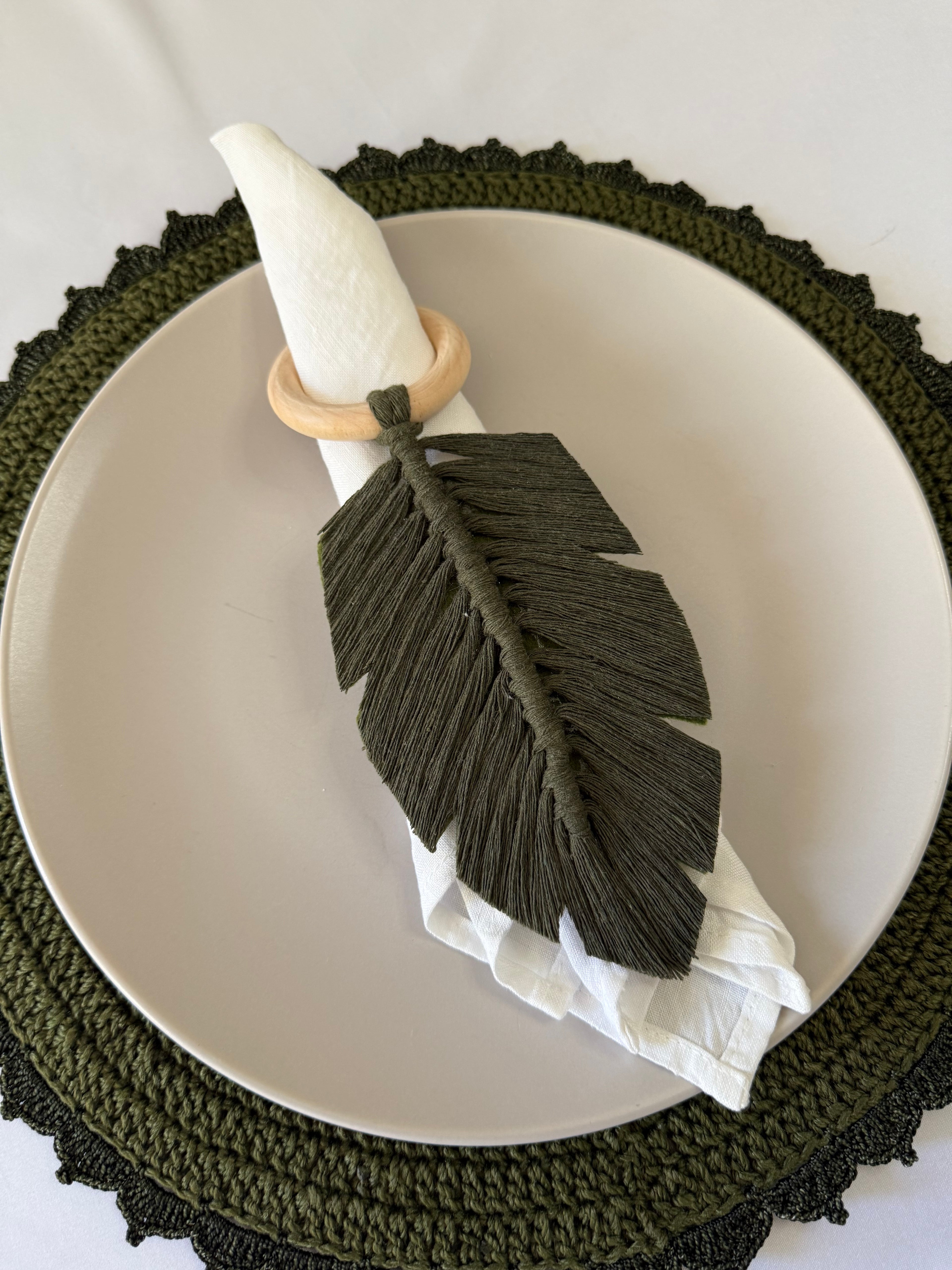 Green Macramé Napkin Rings